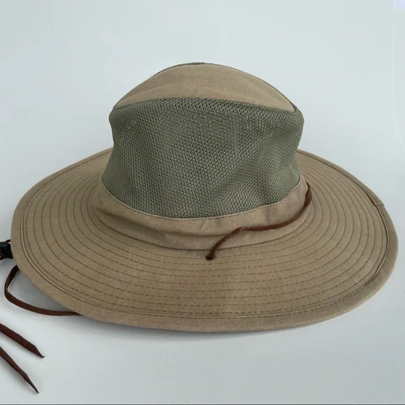 Hat - Picture 2 of 3